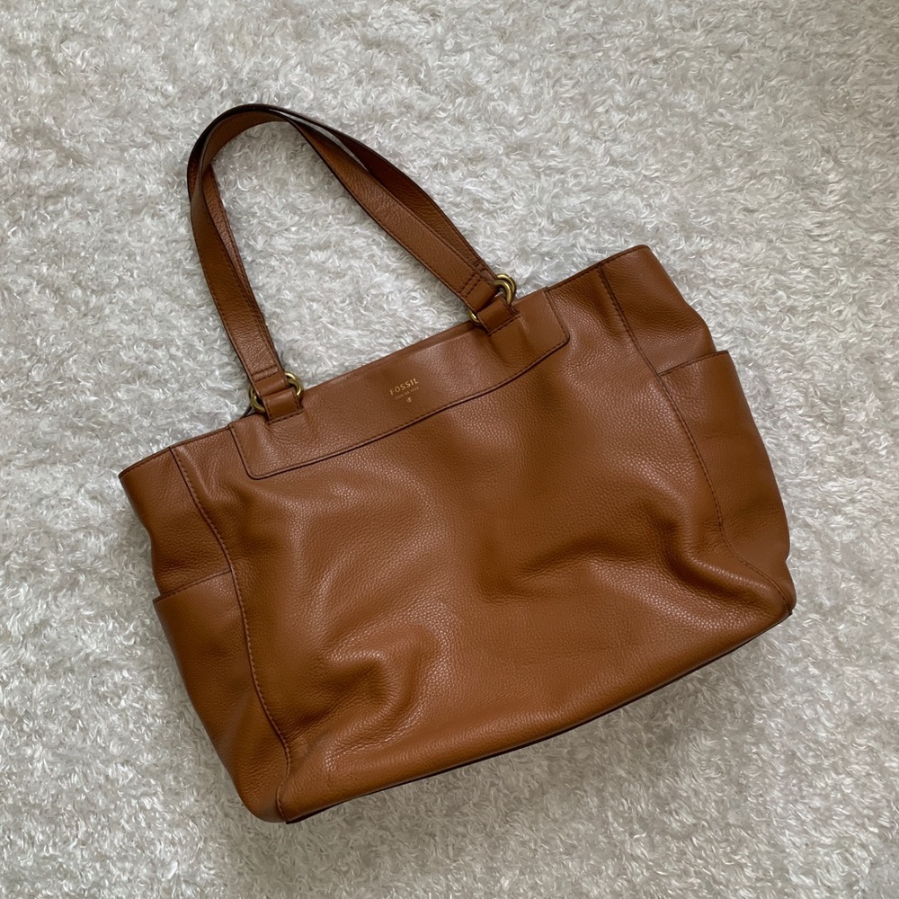 Fossil Tote Bag